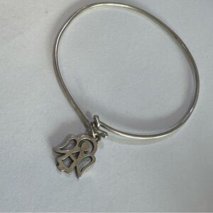 James Avery retired Silver Angel Charm Bracelet size 7”